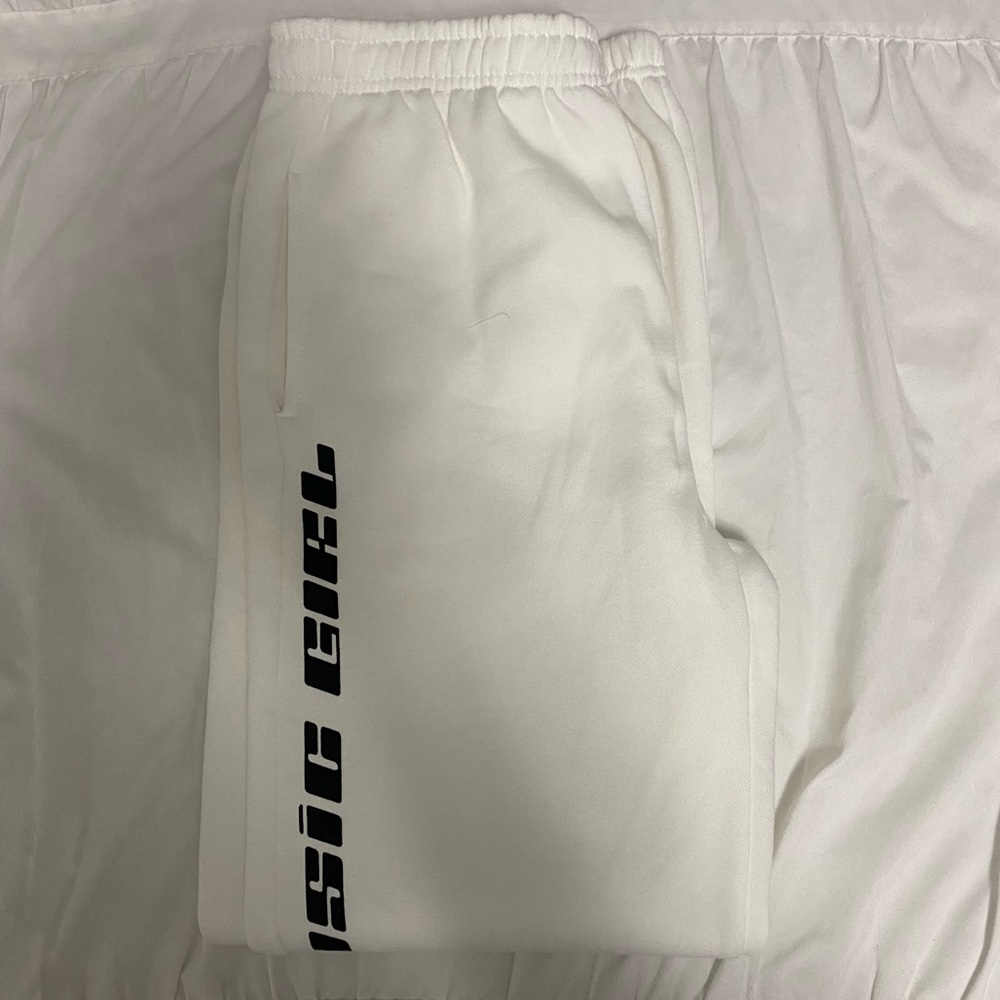 adika “not a basic girl” sweatpants